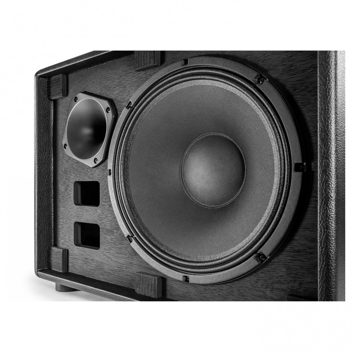 ik-multimedia-tonex-cab_69035e715d42b.jpg
