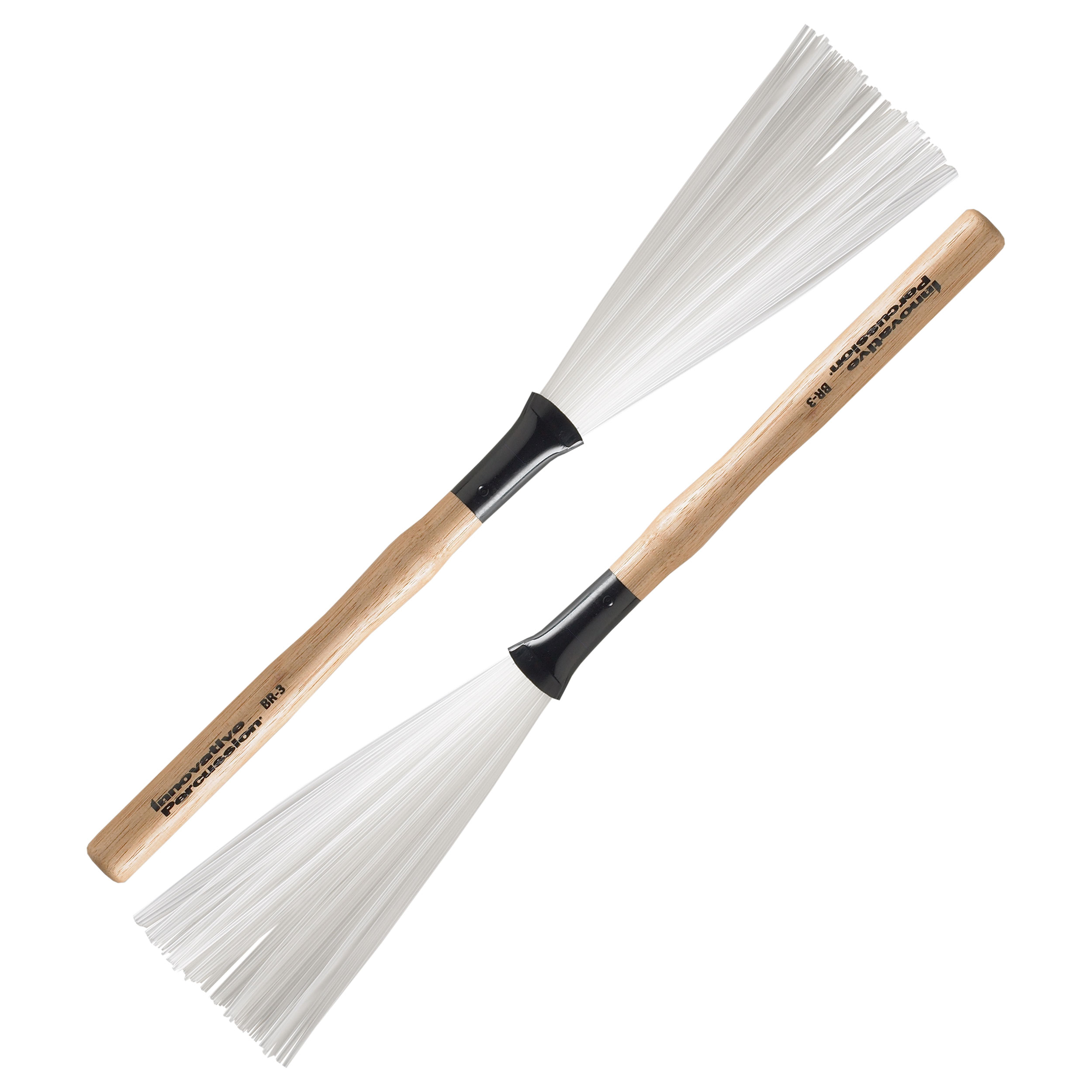 innovative-percussion-vassouras-fixas-medium-nylon-naturais-par-br-3_596dcf136dabd.jpg