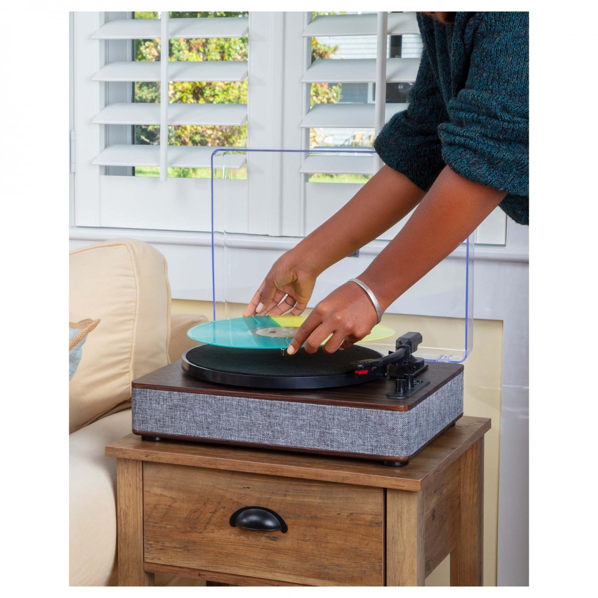 ion-luxe-lp-vinyl-player_63d7ea4ab927e.jpg