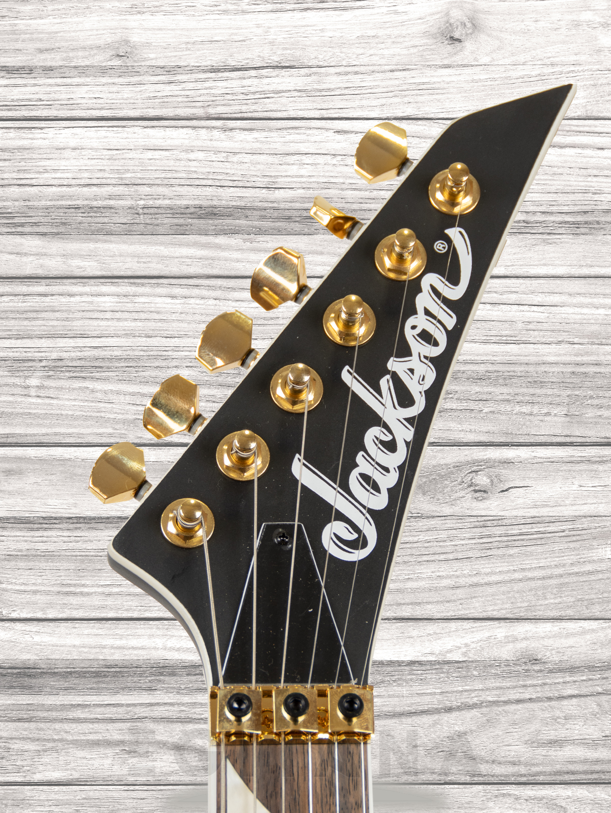 jackson-slxdx-soloist-satin-black_60a270f13ea03.jpg