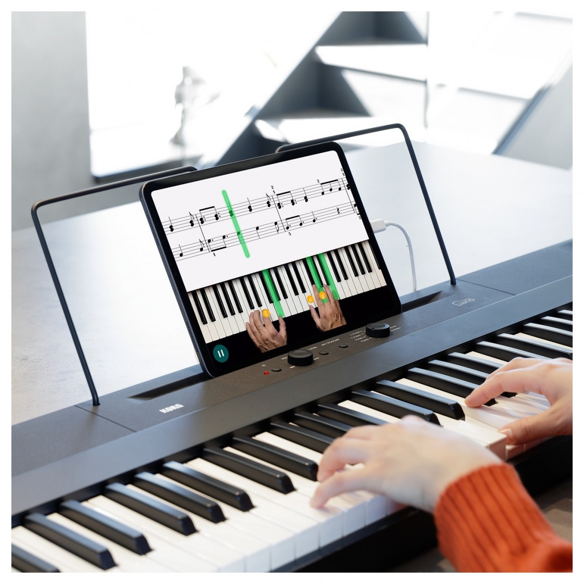 korg-l1-liano_63ef585bbb5c5.jpg