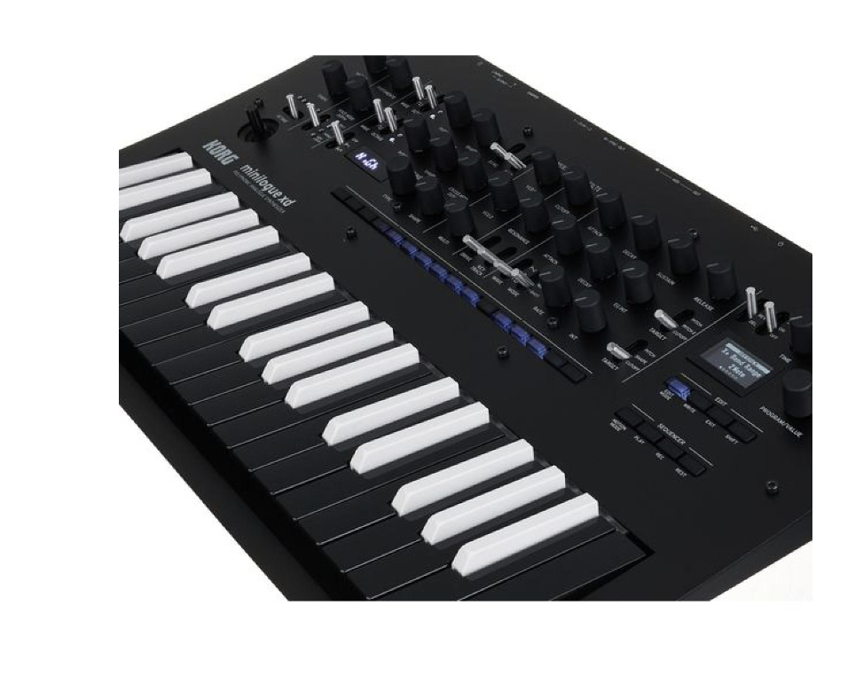 korg-minilogue-xd-inverted_691763bf2f8f4.jpg