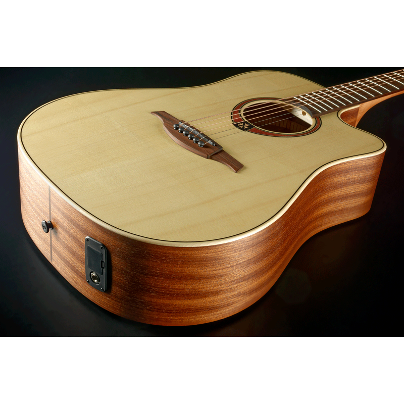 lag-dreadnought-cutaway-natural-glat70dce_69b41fbd7c0a3.jpg