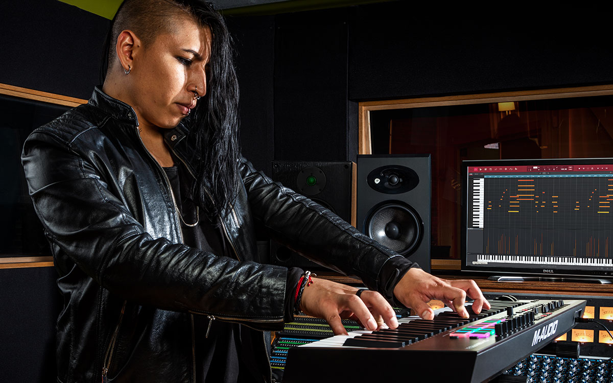 m-audio-oxygen-pro-61-teclado-midi-controlador_6928326345b1a.jpg