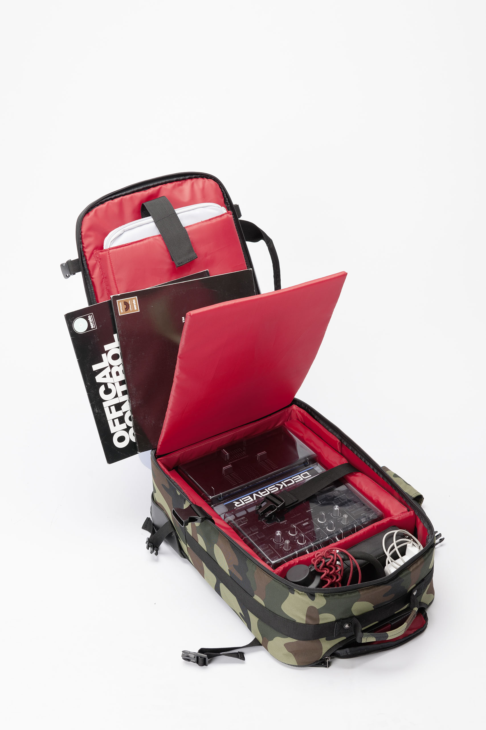 magma-riot-carry-on-trolley-army_5c751e961f367.jpg
