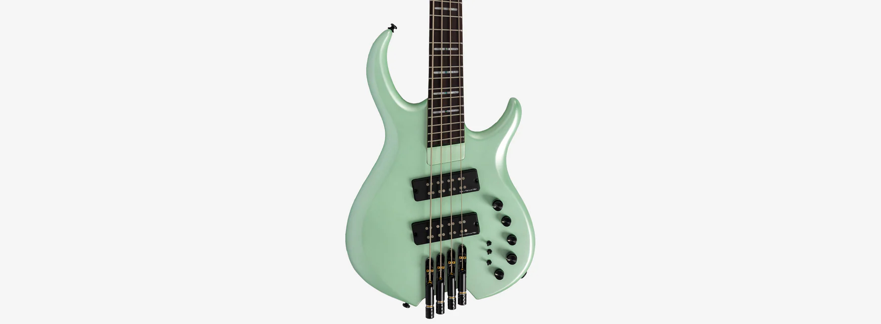 marcus-miller-m6-headless-4-surf-green-metallic-satin_6926e366597b3.jpg