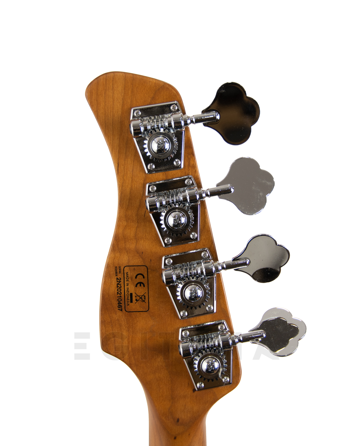 marcus-miller-v5-alder-4-ts_6026a9ad955ea.jpg