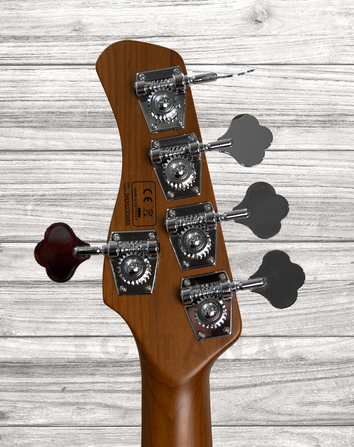 marcus-miller-v5-alder-5-2nd-gen-nt_5f3c0f514b5d8.jpg