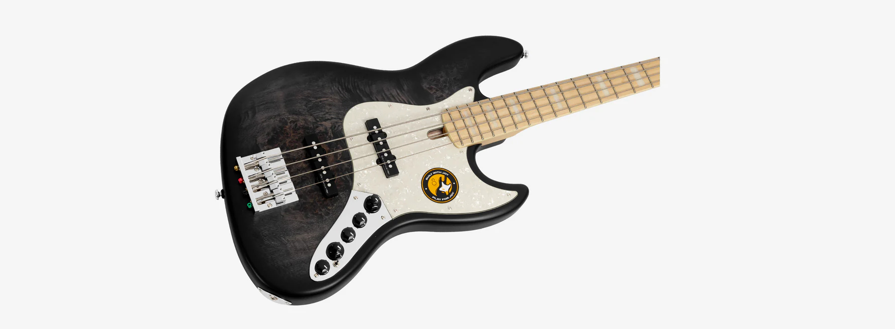 marcus-miller-v7-swamp-ash-reissue-trans-black-satin_67c1e99800058.jpg