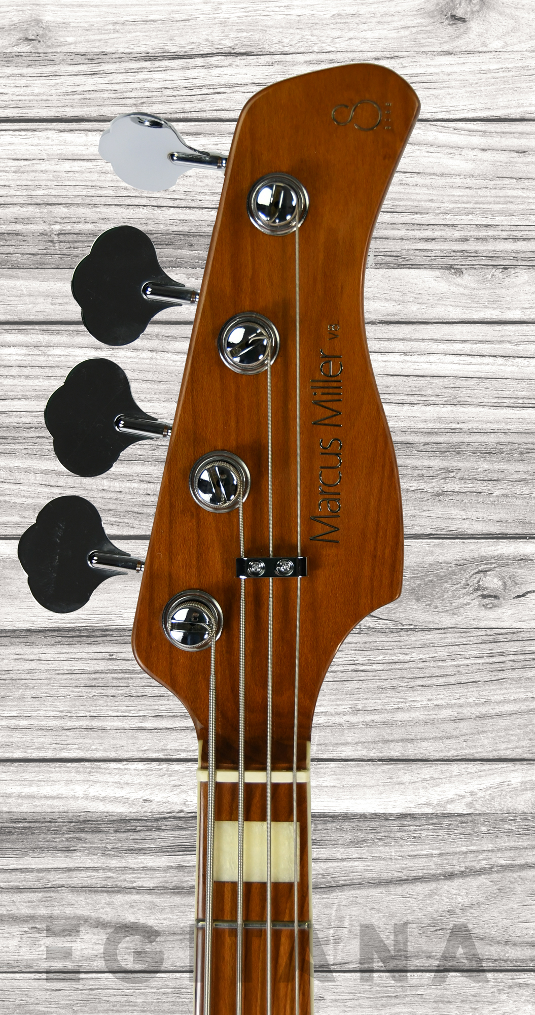 marcus-miller-v8-4-ts_636394dbbd955.jpg