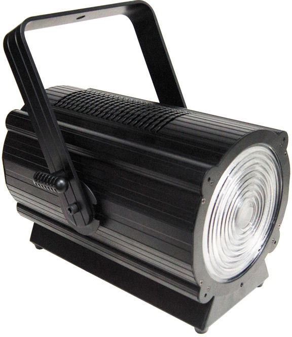 mark-theatre-autozoom-led-200_6790c412623d6.jpg