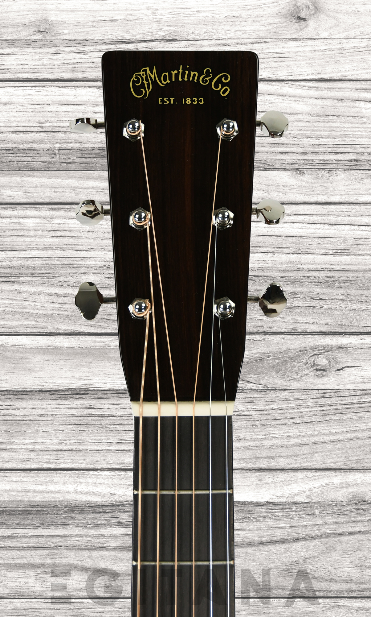 martin-000-28ec-eric-clapton-natural-com-estojo_6362842b6f04c.jpg