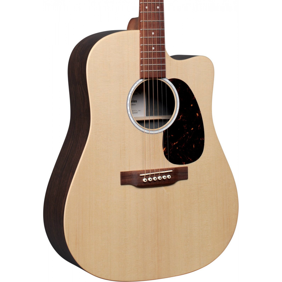 martin-dcx2e-03-rosewood_65aa9ef79e39d.jpg
