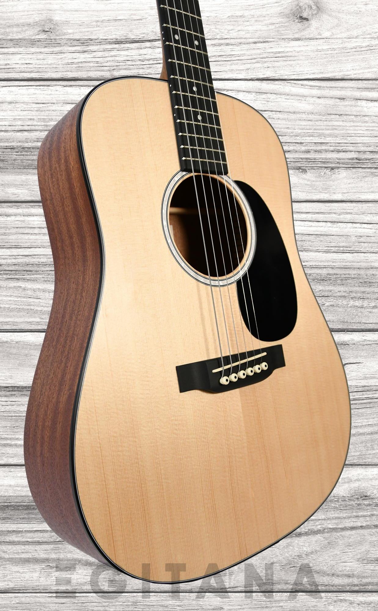 martin-dreadnought-10-a-e-junior-abeto-sitka-sapele_63b6d572ec3b5.jpg