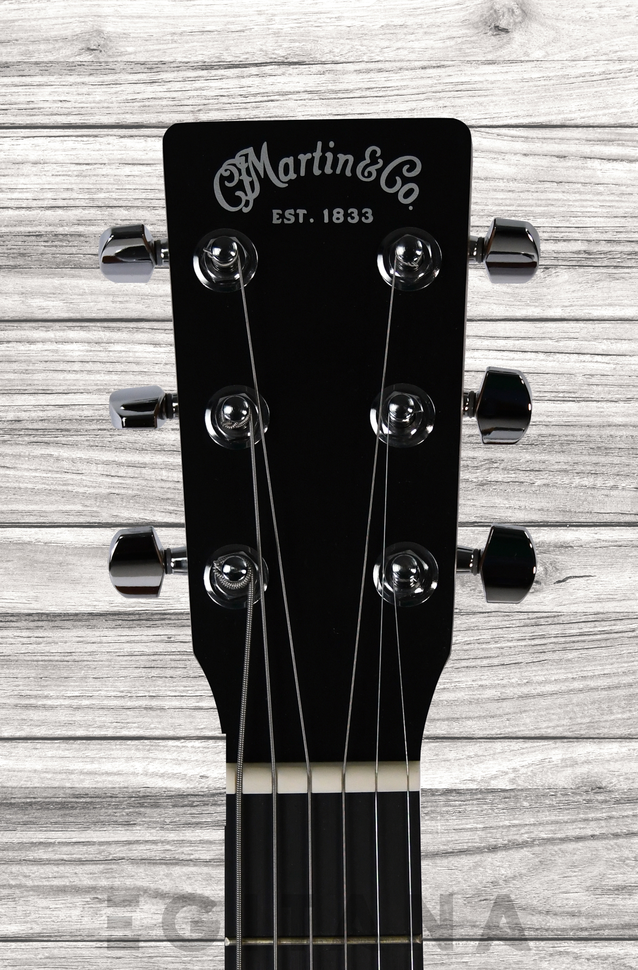 martin-dreadnought-10-a-e-junior-abeto-sitka-sapele_63b6d57450f6a.jpg