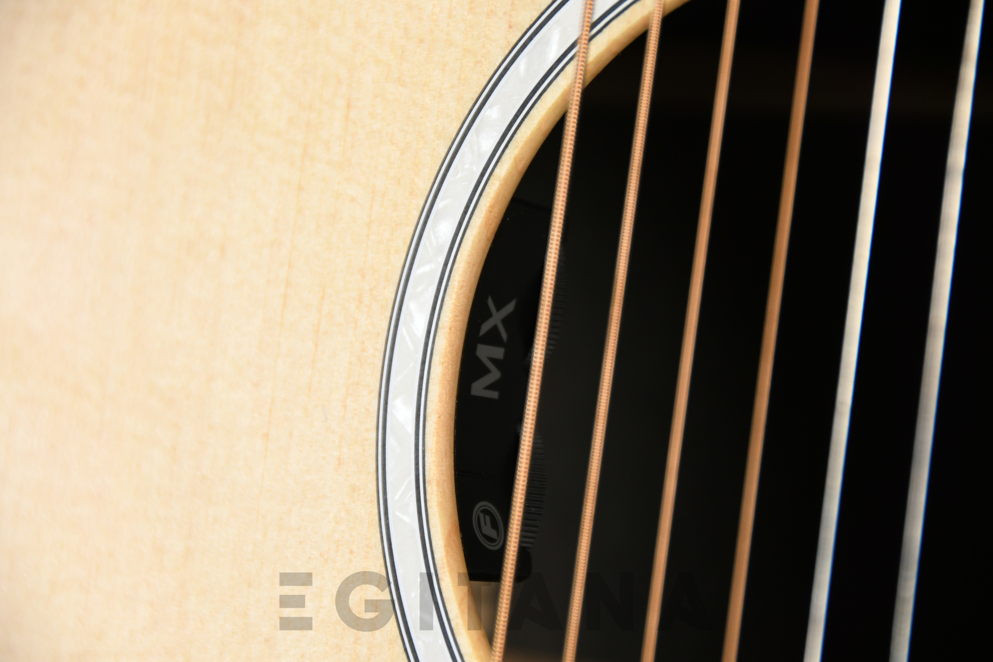 martin-guitarra-acustica-dreadnought-2-a-e-x-series-abeto-sitka-koa_63b6d51410470.jpg