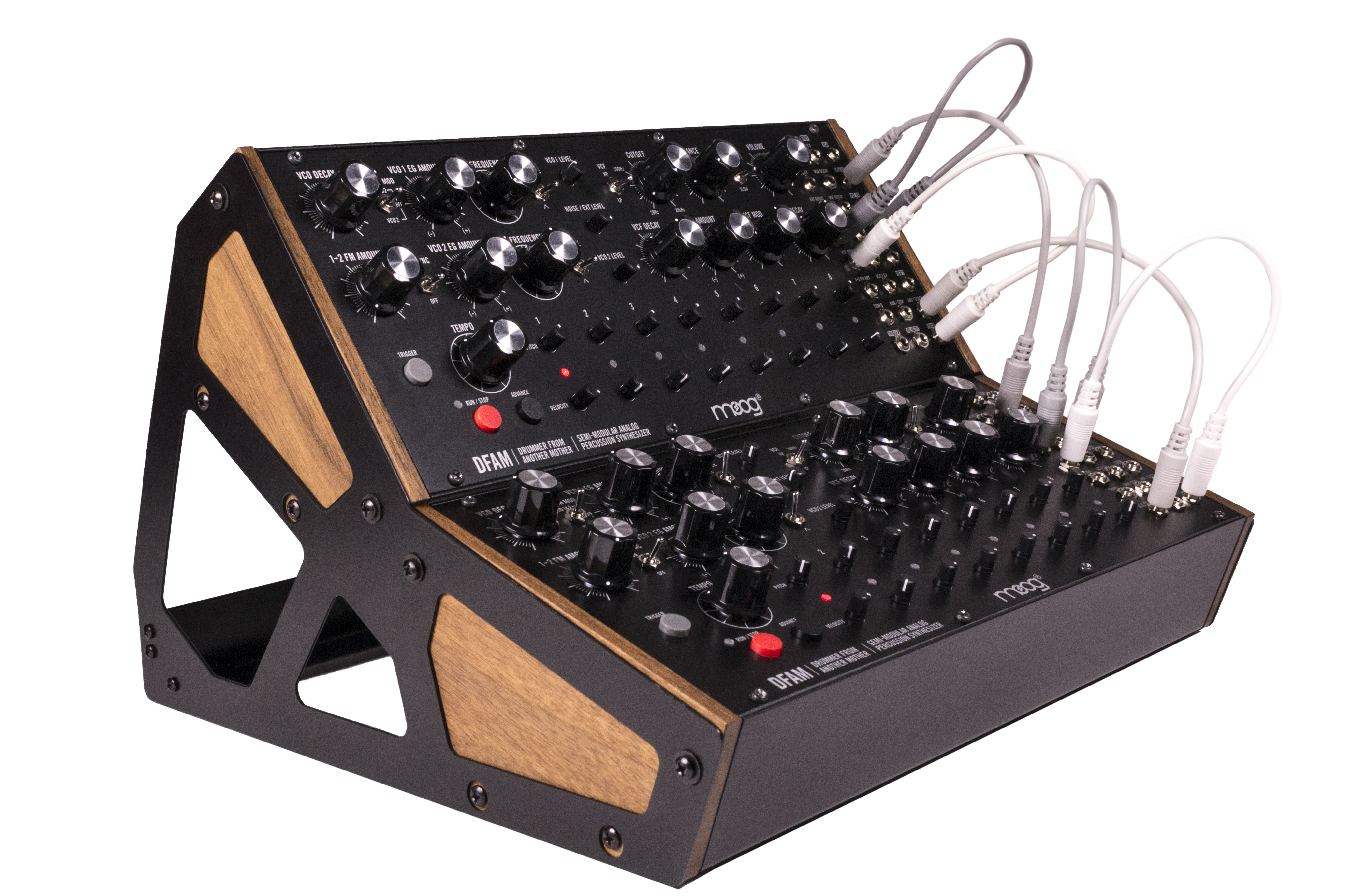moog-dfam-sintetizador-de-percussao-analogico-semi-modular_66228d13e5da8.jpg