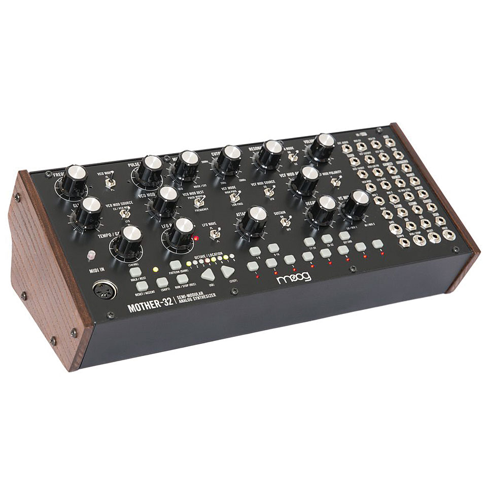 moog-mother-32_5bc49752d4e4b.jpg