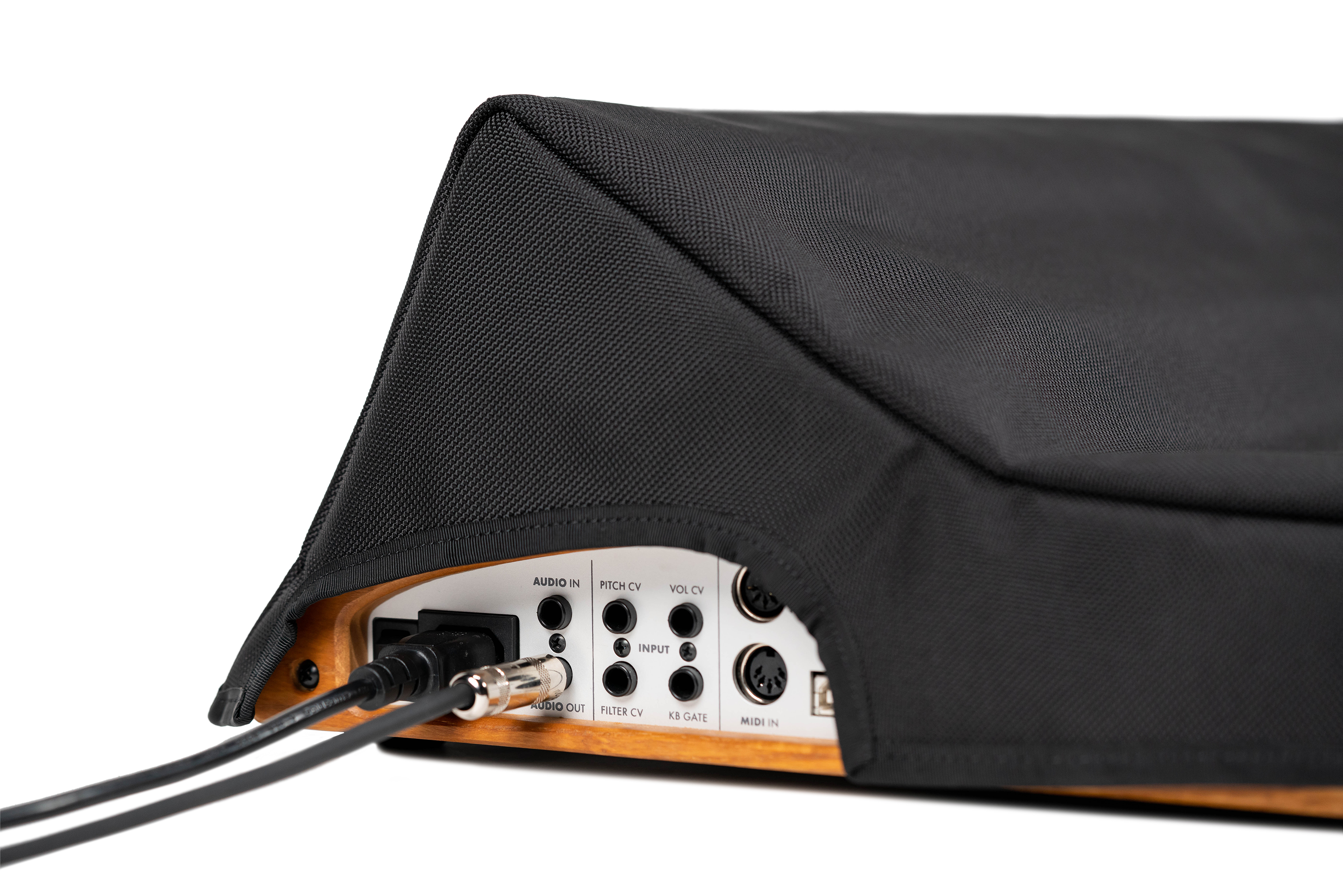 moog-subsequent-37-dust-cover_662f5d4b8cbce.jpg