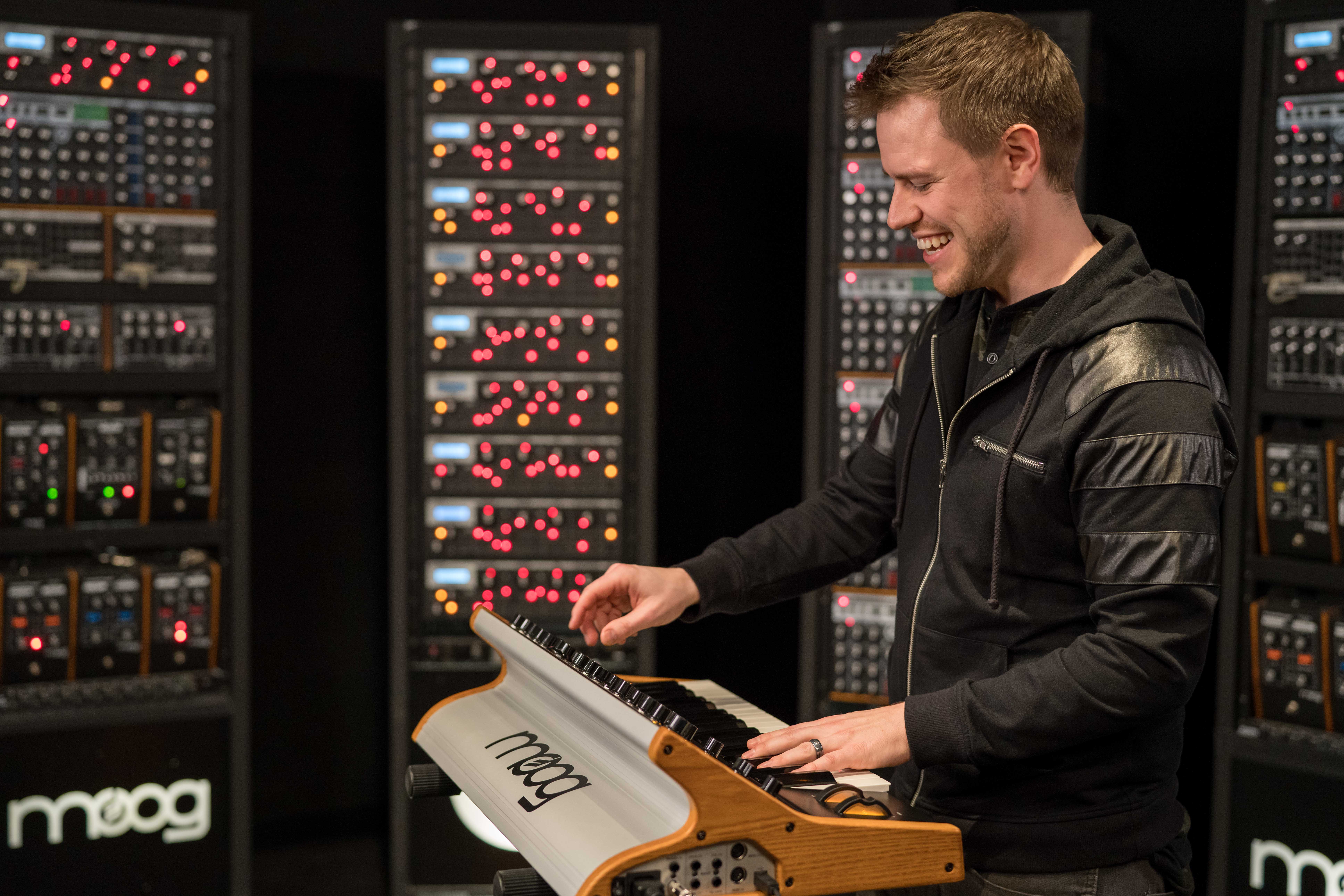 moog-subsequent-37_662243afb5ec7.jpg