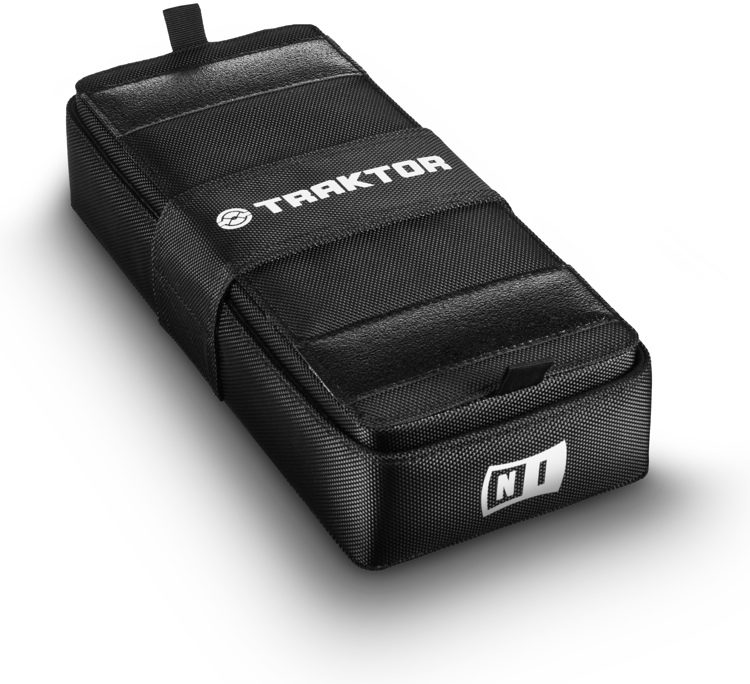native-instruments-traktor-kontrol-x1-f1-z1-bag_5af0241c5bf3a.jpg