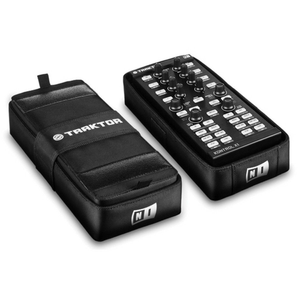 native-instruments-traktor-kontrol-x1-f1-z1-bag_5af0241cb3a66.jpg