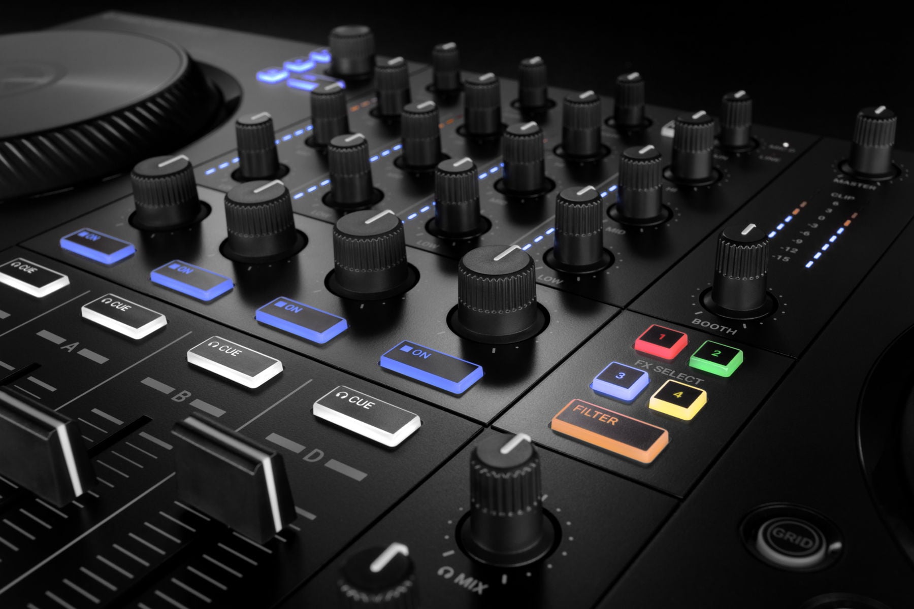 native-instruments-traktor-s3_5dde6ee47baad.jpg