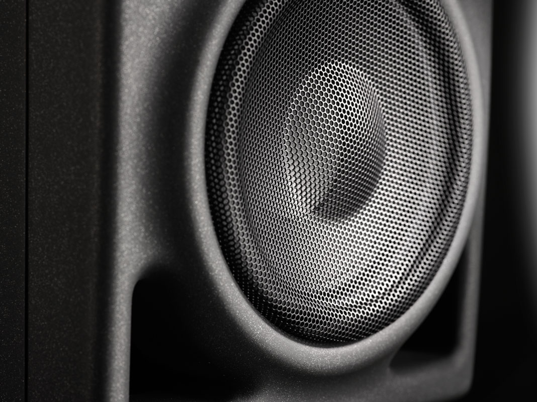 neumann-kh-120-a_5f22ee4b77cc2.jpg