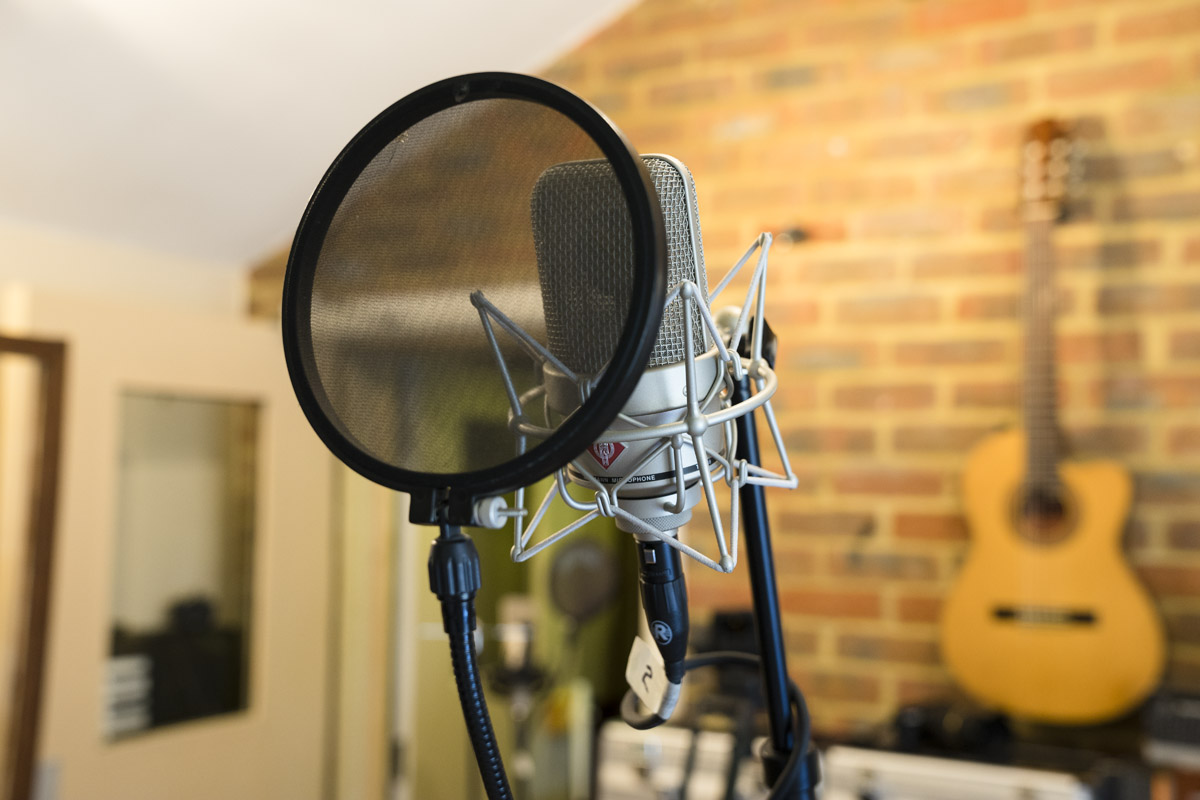 neumann-tlm-49_6818c8c83f9e5.jpg