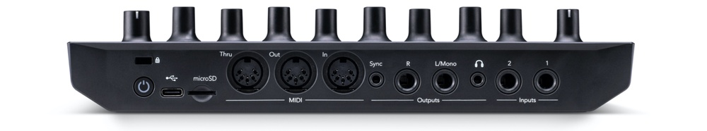 novation-circuit-tracks_60a3f1624bbe2.jpg