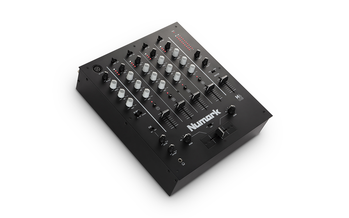 numark-m6-usb-black_5f5b5b1be96b2.jpg